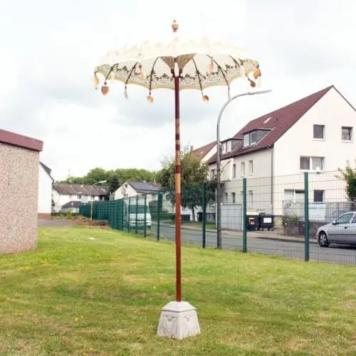 Produktbild: Oriental Galerie B-Ware Sonnenschirm Schirm Bali Gartenschirm Baumwolle Sonnenschutz Handarbeit Dekoschirm Weiß Gold 130 cm