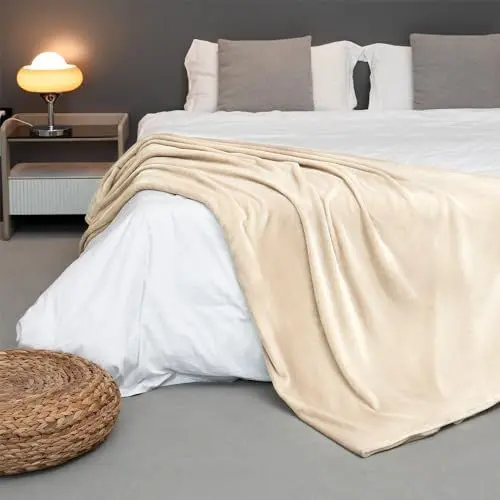 Produktbild: Paco Home Kuscheldecke Fleecedecke Flauschige Decke Wohndecke Warm Couch Bett Sofadecke Wohn- & Kuscheldecken Überwurf, Farbe:Camel, Größe:150x200cm