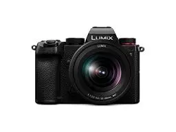 Produktbild: Panasonic LUMIX S DC-S5K Vollformatkamera (4K, L-Mount Bajonett, 24,2 MP Sensor, V-Log, staub- und spritzwassergeschützt), mit Objektiv R2060E, schwarz