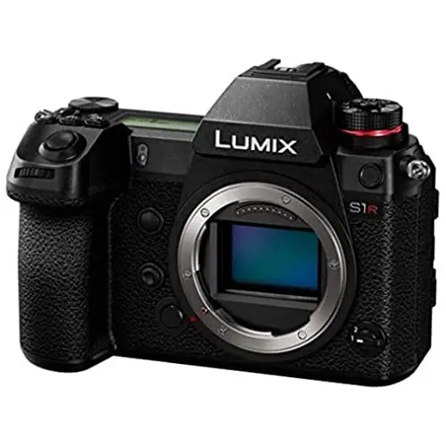 Produktbild: Panasonic Lumix DC-S1RE-K spiegellose Vollformatkamera, 5K 30p/25p/24p Videoaufnahmen mit Flip Screen (professionelle Videofunktionen, 5-Achsen Dual I.S. 2, ohne Objektiv, Schwarz)
