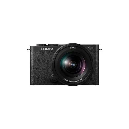 Produktbild: Panasonic Lumix DC-S9KE-K Vollformat Kamera, spiegellos, Open Gate Vlogging, 24,2 MP, 6K/4K, 779-Punkt-PDAF, Bildstabilisierung, LUT, 180°-Flexibler-Monitor, 5 GHz WLAN, Schwarz, 20-60 mm Objektiv
