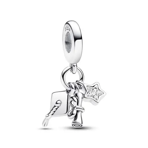 Produktbild: PANDORA Moments Abschluss 2024 Dreifacher Charm-Anhänger aus Sterling Silber mit Zirkonia, Kompatibel Moments Armbändern, 793240C01