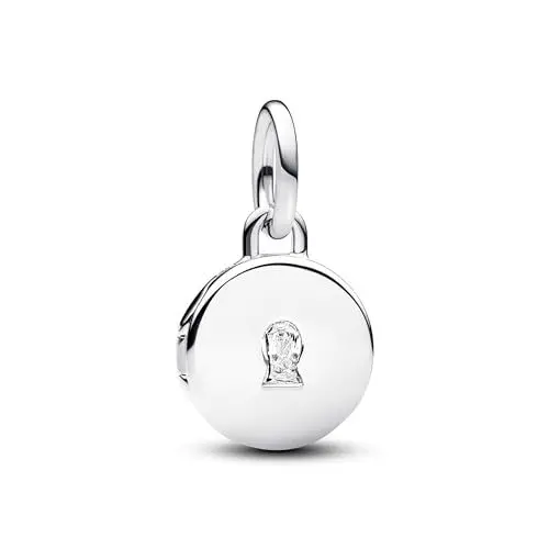 Produktbild: PANDORA Moments Aufklappbares & Gravierbares Liebesmedaillon Charm-Anhänger aus Sterling Silber, Zirkonia, Kompatibel Moments Armbänder, 793066C01