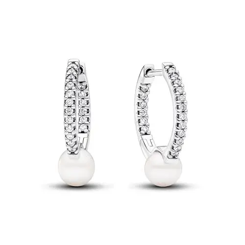Produktbild: PANDORA Timeless Behandelte Süßwasserzuchtperle & Pavé Creolen aus Sterling Silber mit Zirkonia, 293171C01