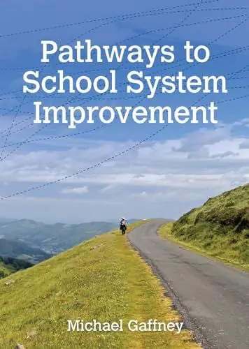 Produktbild: Pathways to School System Improvement