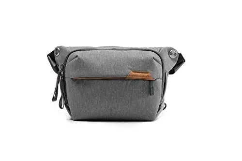 Produktbild: Peak Design Everyday Sling 3L Hellgrau Sling, Schulter- oder Hüfttasche (BEDS-3-AS-2)