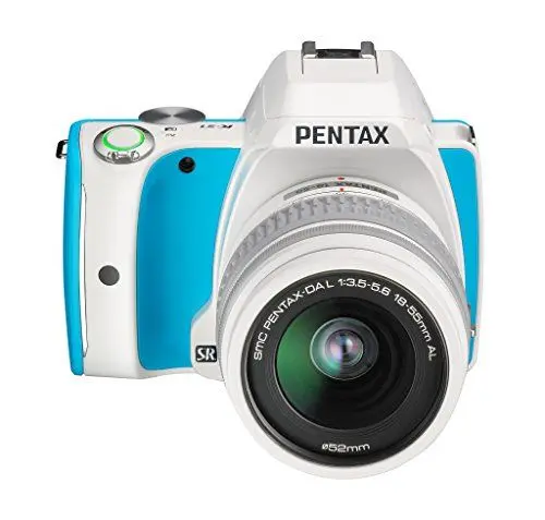 Produktbild: Pentax K-S1 SLR-Digitalkamera (20 Megapixel, 7,6 cm (3 Zoll) Display, ultrakompaktes Gehäuse, Anti-Moiré-Funktion, Full-HD-Video, Wi-Fi, HDMI) Kit inkl. DAL 18-55 Objektiv blue cream soda