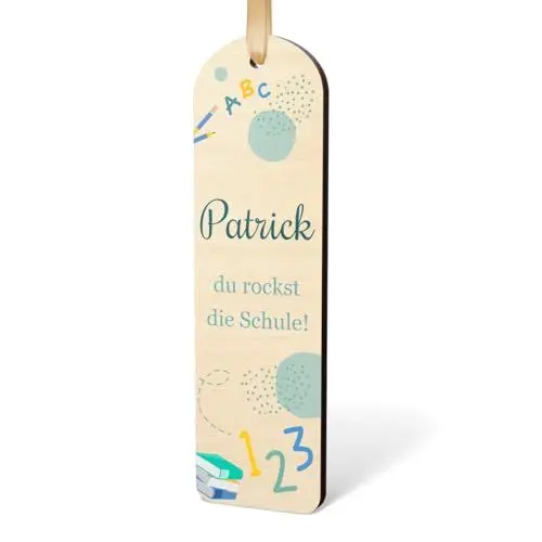 Produktbild: Personalisiertes Lesezeichen mit Namen & Motiv Auswahl - optimal als Einschulungsgeschenk | praktisches Geschenk für Schulkinder zur Einschulung - Buchzeichen aus Holz