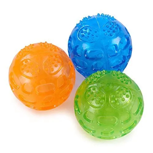 Produktbild: PETTOM Hundeball Quietschend Unzerstörbar, 3 Stücke Hundespielzeug Ball Set, Quietschball für Große und Kleine Hunde, Hundeball Schwimmfähig (Orange, Blau, Grün), Durchmesser 7,5cm