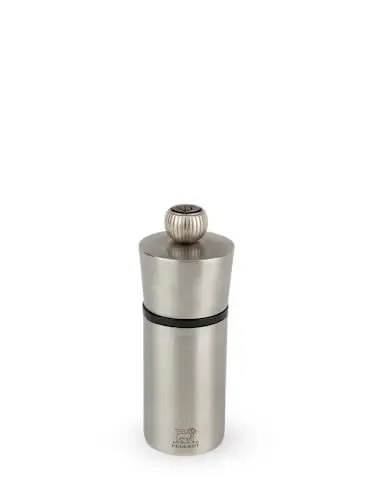 Produktbild: Peugeot Pfeffermühle Pocket 10 cm I Hochwertige Mini Pfeffermühle manuell aus robustem Edelstahl + Filztasche I Individuelle Einstellung des Mahlgrades I Küchenzubehör