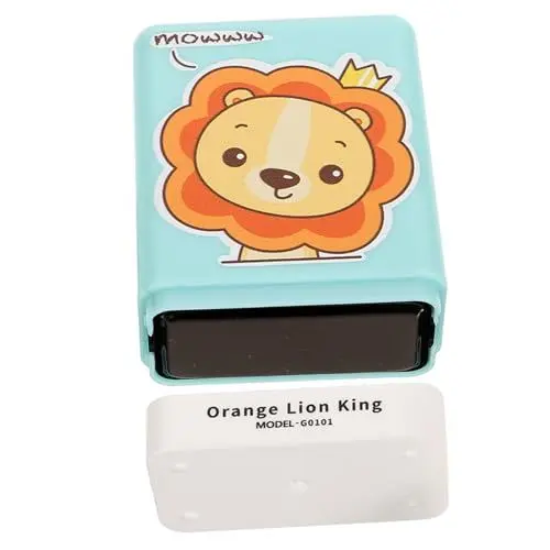 Produktbild: PHENOFICE Kleiderstempel Für Kinder Namensstempel Aus Kunststoff Süße Löwen Design Zum Verzieren Von Kleidung Praktisches Kindergarten