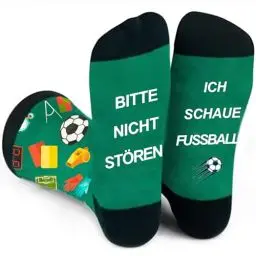 Produktbild: Piroo Lustige Geschenke für Männer Em Fanartikel Fussball Socken Herren Geburtstag Geschenk Lustig Bitte Nicht Stören Fußball Socken mit Spruch Witzig Weihnachten kleinigkeiten Adventkalender Füllung