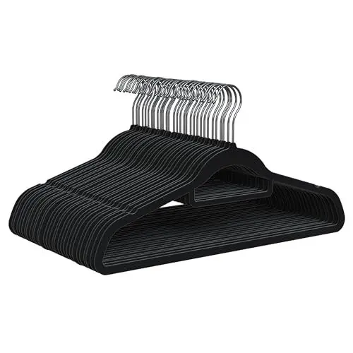 Produktbild: PORTENTUM Kleiderbügel aus Samt, 30 Stück, Schwarz. Zubehörhalter, 360º Drehbarer Haken, Platzsparend, Kerben für Kleider, rutschfeste Kleiderbügel, Für alle Arten von Kleidung