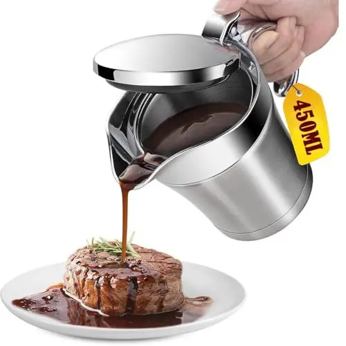 Produktbild: Premium Edelstahl Thermo Sauciere, Soßenkanne mit Klappdeckel & Geschenkbox (450ml) - Doppelwandig - Abendessen, Restaurants, Partys, Weihnachten