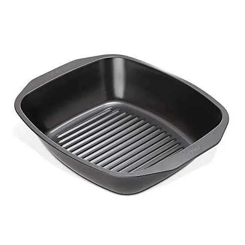 Produktbild: Prestige Große Bräter – antihaftbeschichtetes Backblech mit integriertem Bräter, 42 x 34,5 x 9 cm, schwerer Karbonstahl und spülmaschinenfestes Ofenblech