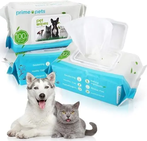 Produktbild: PrimePets Feuchttücher Hund 3×100 Stück, Katzen Feuchttücher, Pflegetücher für Hunde, zur Reinigung von Gesichtern Ohren Pfoten