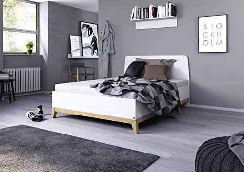 Produktbild: Rauch Möbel Carlsson Bett Doppelbett Futonbett in weiß, Absetzungen/Füße Eiche massiv, Liegefläche 140x200 cm, Gesamtmaße BxHxT 149x97x207 cm