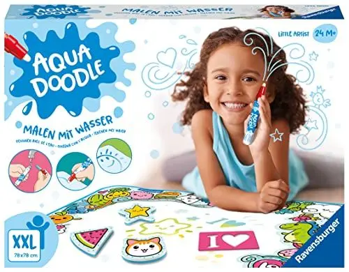 Produktbild: Ravensburger 4572 Little Artist - Fleckenfreier bunter XXL-Malspaß mit Wasser - Mit Stift und 4 Schablonen - Erstes Malset für Kinder ab 2 Jahren