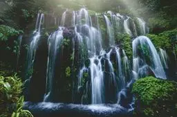 Produktbild: Ravensburger Puzzle 17116 - Wasserfall auf Bali - 3000 Teile Puzzle für Erwachsene und Kinder ab 14 Jahren