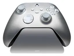 Produktbild: Razer Universelle Schnellladestation - Schnellladegerät für Xbox-Controller (Universelle Kompatibilität, Magnetkontaktsystem, Passend zu jedem Xbox-Controller) Lunar Shift