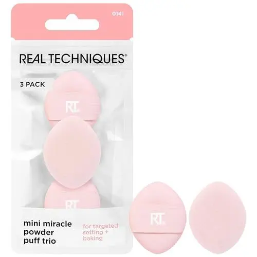 Produktbild: Real Techniques Mini Miracle Powder Puff Trio, zum Fixieren und Backen, Mini-Make-up-Puff für losen und gepressten Puder, gezielt unter den Augen und bei Hautunreinheiten auftragen,3 Stück