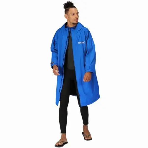 Produktbild: Regatta Uni Erwachsene Wasserdichte Robe Outdoor Lifestyle Robe Borg Gefütterter Bademantel mit Kapuze - Perfekt für Wasseraktivitäten im Freien