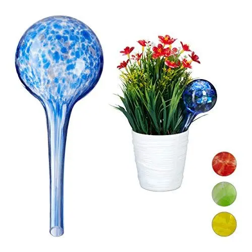 Produktbild: Relaxdays Bewässerungskugel 2er Set, dosierte Bewässerung Pflanzen u. Blumen, Gießhilfe Büro, Urlaub, Ø 6 cm, Glas, blau