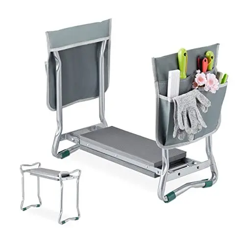 Produktbild: Relaxdays Kniebank für Gartenarbeit, gelenkschonend, klappbar, bis 150 kg, gepolsterte Kniehilfe, 2 Taschen, Silber/grau