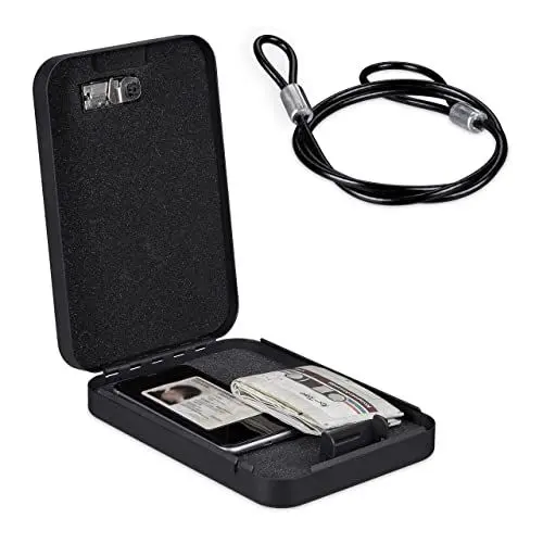 Produktbild: Relaxdays Sicherheitsbox mit Zahlenschloss, tragbar, mit Sicherungskabel, Autosafe, Stahl, HxBxT: 5,5x17x25 cm, schwarz