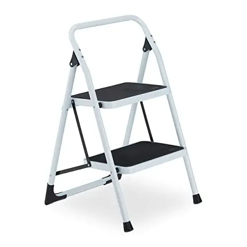 Produktbild: Relaxdays Trittleiter, 2 Stufen, klappbar, Klapptritt mit Haltebügel, bis 150 kg, Anti-Rutsch, kleine Leiter Stahl, weiß