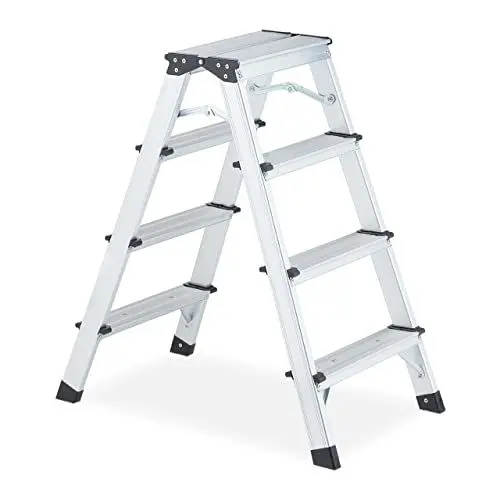 Produktbild: Relaxdays Trittleiter, 4 Stufen, klappbare Bockleiter, Alu, beidseitig begehbar, bis 120 kg, Stehleiter, Silber/schwarz