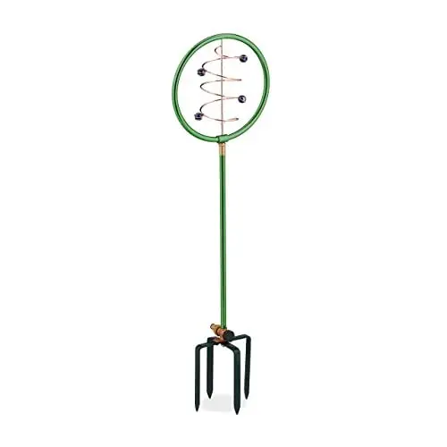 Produktbild: Relaxdays Wasserspiel Garten, Rasensprenger Spiral-Design, mit Erdspieß, 2 in 1, Sprinkler & Gartendeko, grün/kupfer, 108 x 31 x 17 cm