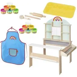 Produktbild: roba x Play-Doh Kaufladen für Kinder - Spielset aus FSC Holz mit 12 Knetdosen, 3 Holzwerkzeugen, Schürze & 3D-Kreativmatte - Pädagogisch wertvoll - Ab 3 Jahren