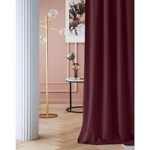Produktbild: ROOM99 Vorhang mit Ösen Laurel 140 x 280 cm Breite x Höhe Verdunkelung Blickdicht Schiebegardinen Curtain Gardine Wohnzimmer Schlafzimmer Dunkelrot, 1 Stück
