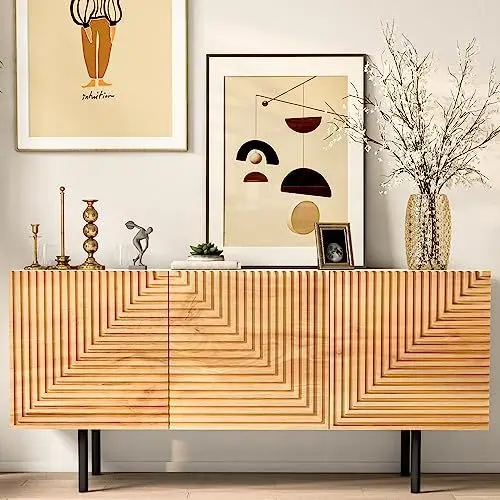 Produktbild: roomfitters Mid-Century TV Schrank, Fernsehschrank mit Schnitz Design, TV Möbel mit 3 Türen, Küchenschrank Platz für Fernseher bis 65 Zoll, TV-Ständer, TV Board Holz Wohnzimmer aus Pappelholz