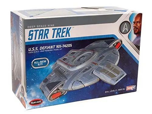 Produktbild: Round2 Pol952/12 1/1000 Star Trek Uss Defiant Plastikmodellbausatz, Modelleisenbahnzubehör, Hobby, Modellbau, Mehrfarbig