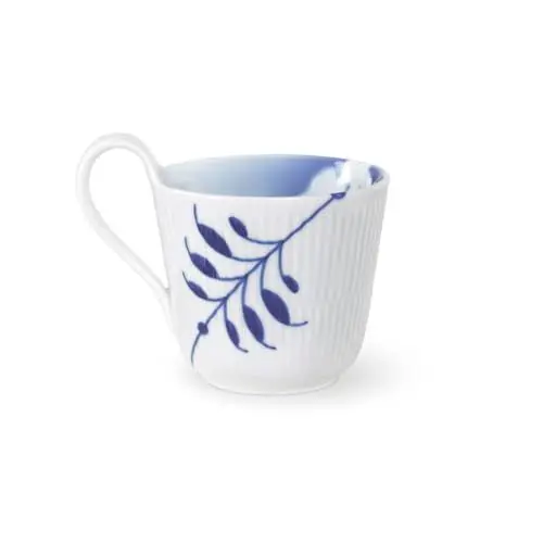 Produktbild: Royal Copenhagen Blue Fluted Mega Rose Tasse mit hohem Henkel, aus Porzellan gefertigt, Volumen: 33cl, 1061043