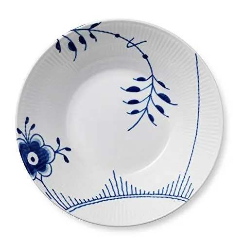 Produktbild: Royal Copenhagen Blue Fluted Mega Blau gerippter Suppenteller aus Porzellan gefertigt, Rund, 24cm 1016910