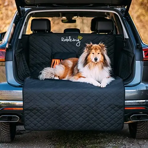 Produktbild: Rudelkönig Kofferraumschutz Hund mit Ladekantenschutz - Wasserabweisend & Kratzfest - Gesteppte Auto Hundedecke mit Tasche - Universale Kofferraum Schutzmatte für Hunde