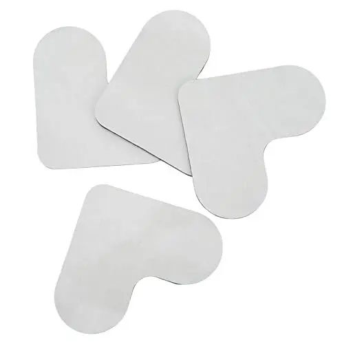 Produktbild: Rutschfeste Teppichaufkleber, Set mit 4 Schwarzen Herzförmigen Teppichbändern, Waschbar und Wiederverwendbar, Einfache Installation für Fliesen-, Hartholz-, Laminat- und