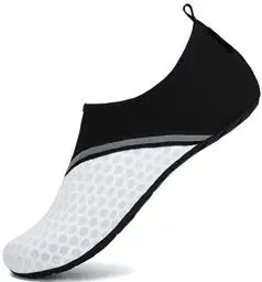 Produktbild: SAGUARO Damen Herren Badeschuhe Wasserschuhe Schwimmschuhe Männer Frauen Barfußschuhe für Strand,Pool,Meer,Wassersport,Surfen,Aqua Cycling,Segeln,Bootfahren,Windsurfen(Weiß, 40/41 EU)
