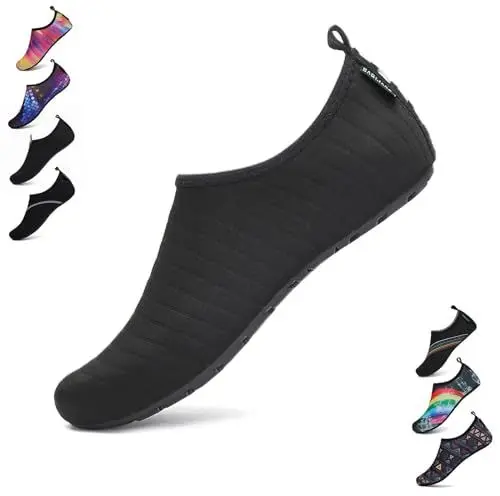 Produktbild: SAGUARO Damen Herren Badeschuhe Wasserschuhe Schwimmschuhe Männer Frauen Barfußschuhe für Strand,Pool,Meer,Wassersport,Surfen,Aqua Cycling,Segeln,Bootfahren,Windsurfen(Schwarz,42/43 EU)
