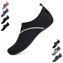 Produktbild: SAGUARO Damen Herren Badeschuhe Wasserschuhe Schwimmschuhe Männer Frauen Barfußschuhe für Strand,Pool,Meer,Wassersport,Surfen,Aqua Cycling,Segeln,Bootfahren,Windsurfen(Schwarz, 38/39 EU)