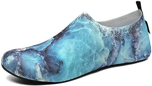 Produktbild: SAGUARO Hausschuhe Damen Herren Leicht Hüttenschuhe Atmungsaktiv Rutschfest Flache Pantoffeln Bequem Weich Flexibel Schlappen Home Cozy Geschlossene Slippers, Dunkelblau 38/39EU