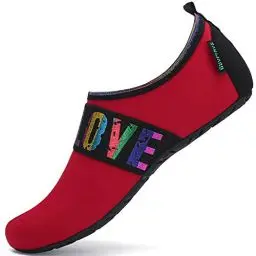Produktbild: SAGUARO Unisex Badeschuhe Schwimmschuhe Herren Damen Wassersport Schuhe Schnell Trocknend rutschfest Leicht Tauchschuhe für Kajakfahren Windsurfen, Rot 40/41