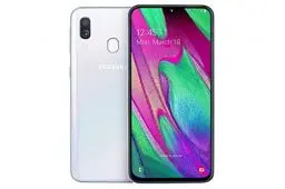 Produktbild: Samsung Galaxy A40 Smartphone (15.0cm (5.9 Zoll) 64GB interner Speicher, 4GB RAM, Dual SIM, White) - Deutsche Version