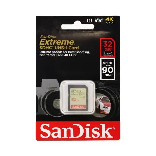 Produktbild: SanDisk Extreme SDSDXVE-032G-GNCIN 32 GB SDHC Class 10 U3 V30 Memory Card , yellow