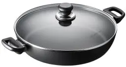 Produktbild: Scanpan Classic Chef Pfanne 32 cm/4,0 l mit Deckel | Stratanium Antihaftbeschichtung | Pfanne für Ceran- & Gasherde | Backofenfest | Dänische Qualität | Non-stick pan
