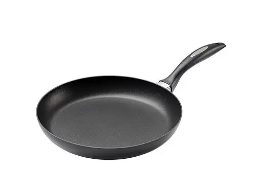 Produktbild: Scanpan IQ Bratpfanne 24 cm | Multifunktionale Pfanne für alle Herdarten | Langlebige Stratanium Antihaftbeschichtung | Ofenfest