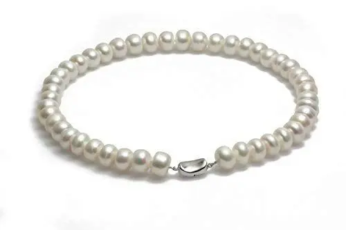 Produktbild: Schmuckwilli Perlenkette für Damen & Mädchen - 45cm Länge mit 11-12mm großen weißen runden Süsswasserperlen Perlen Kette - Elegante Kette für jeden Anlass - die Perlen Halskette Choker für Frauen